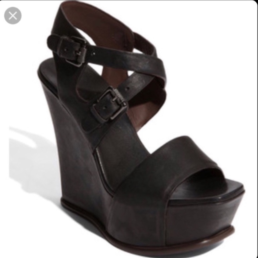 Vera Wang Lavender RODA-Expresso Calf Platform